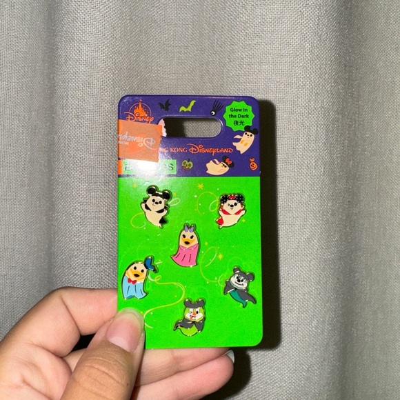Hong Kong Disneyland Mickey and Friends Ghost Earrings - Picture 1 of 4